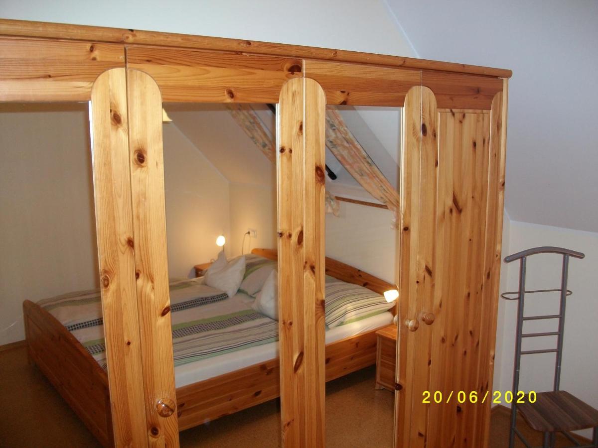 Ferienwohnung Moni Geiseldorf Екстер'єр фото