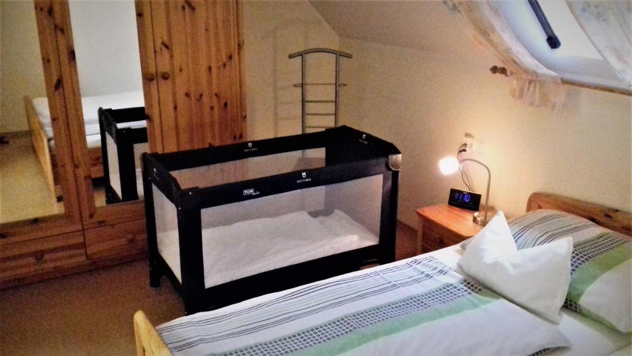 Ferienwohnung Moni Geiseldorf Екстер'єр фото